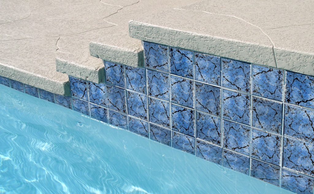 4 Unique and The Best Tiles For Your Swimming Pool